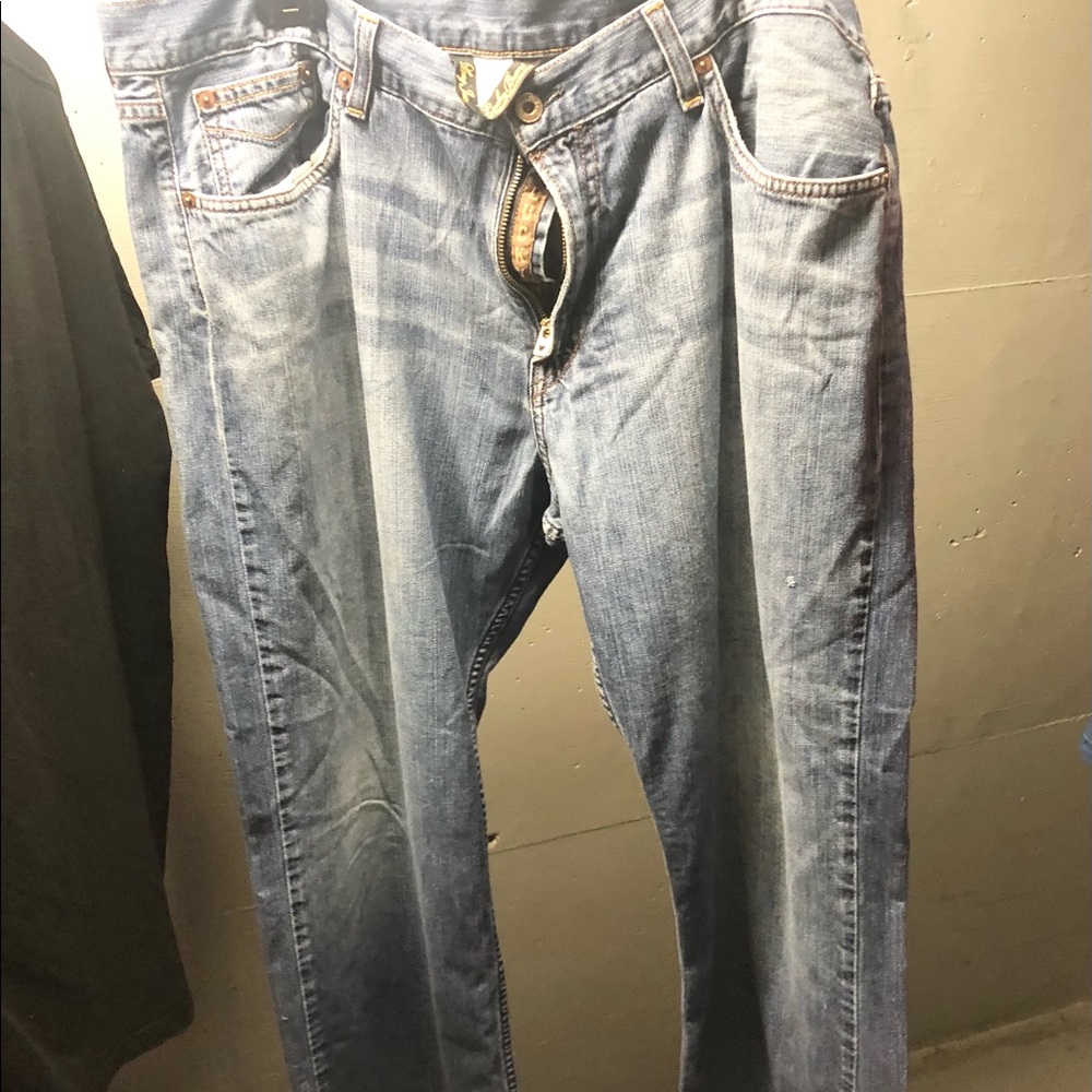 Men’s used lucky brand jeans,size 38